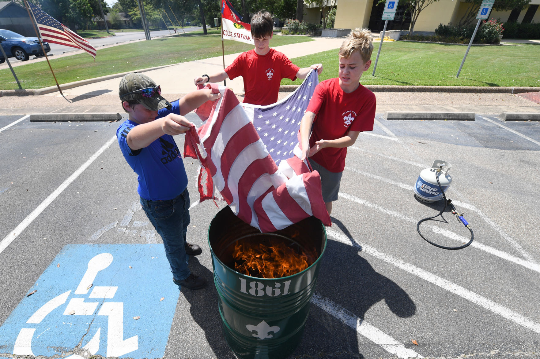 Flag retirement ceremony